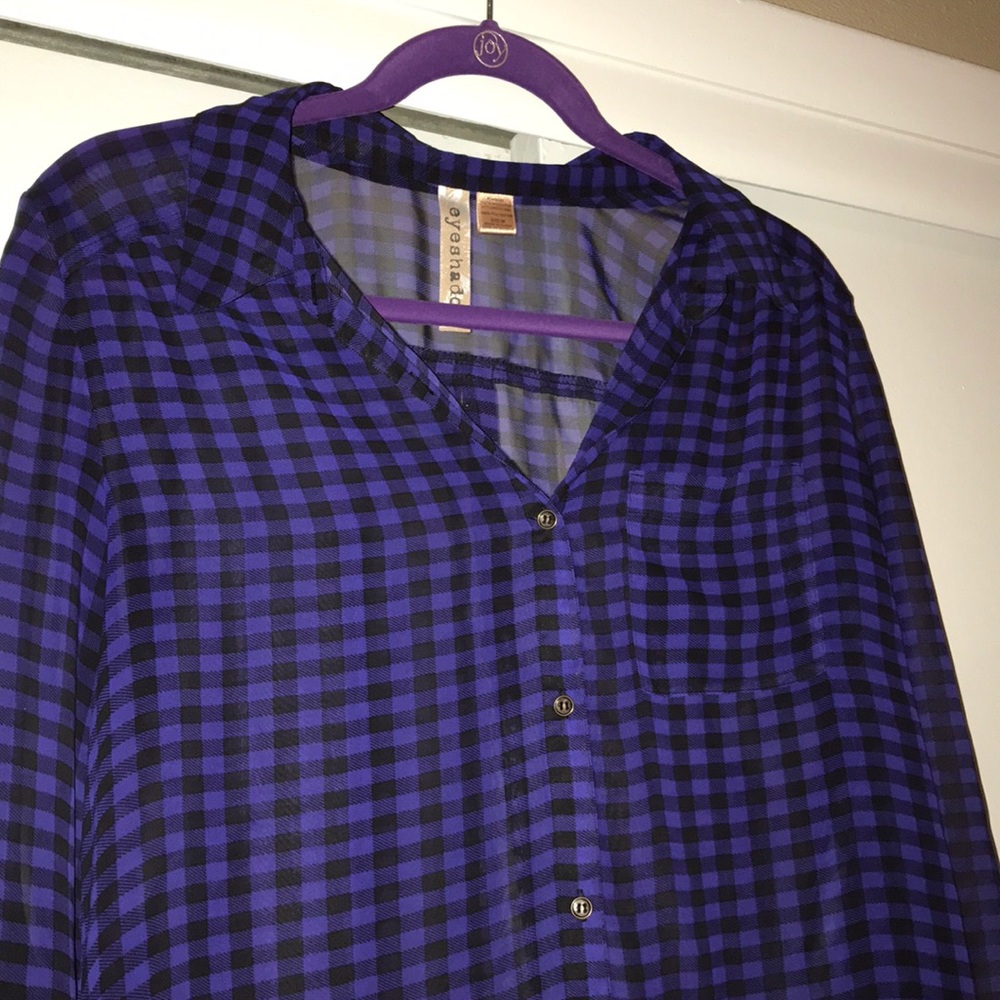 Sheer button down - Picture 3 of 3